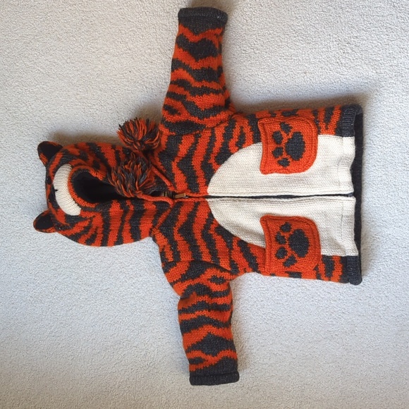 100% wool jacket with animal theme - Picture 2 of 14